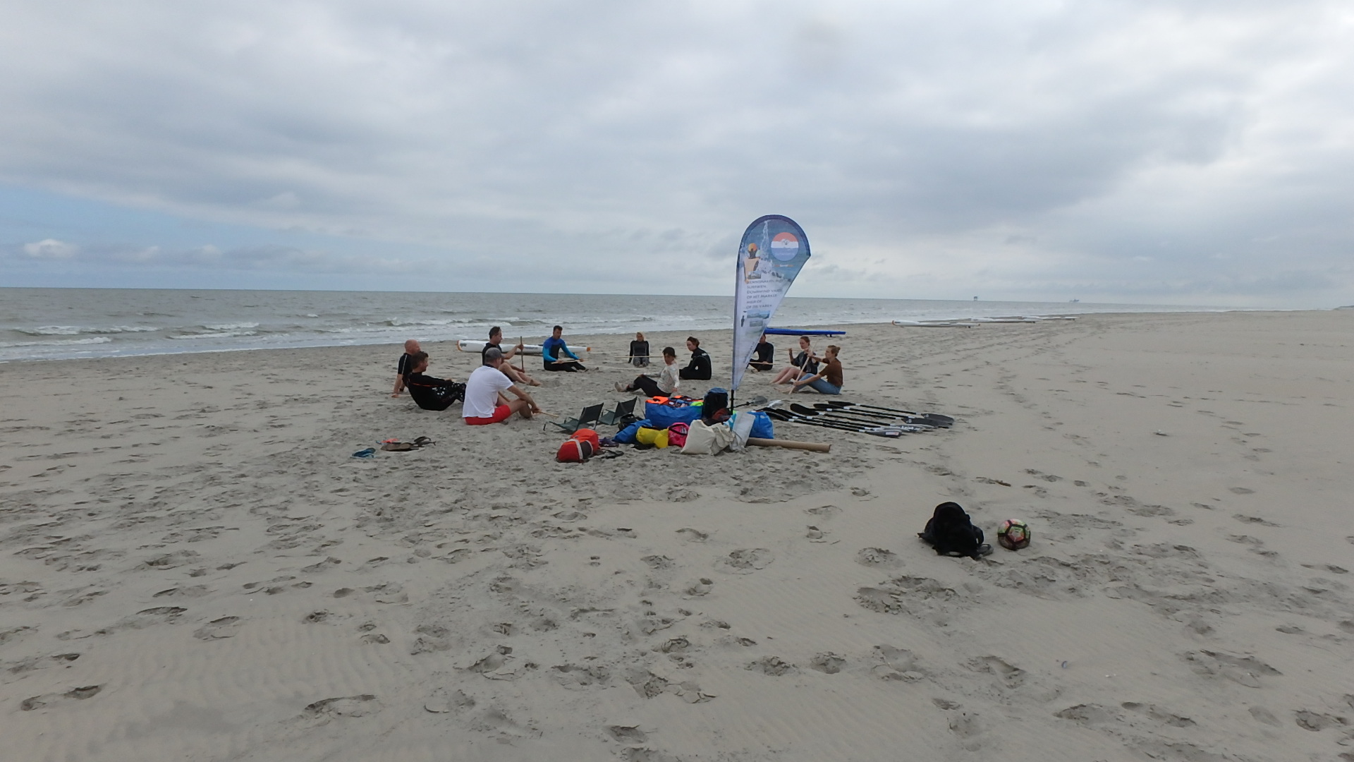 Surfskiclinic op Zee